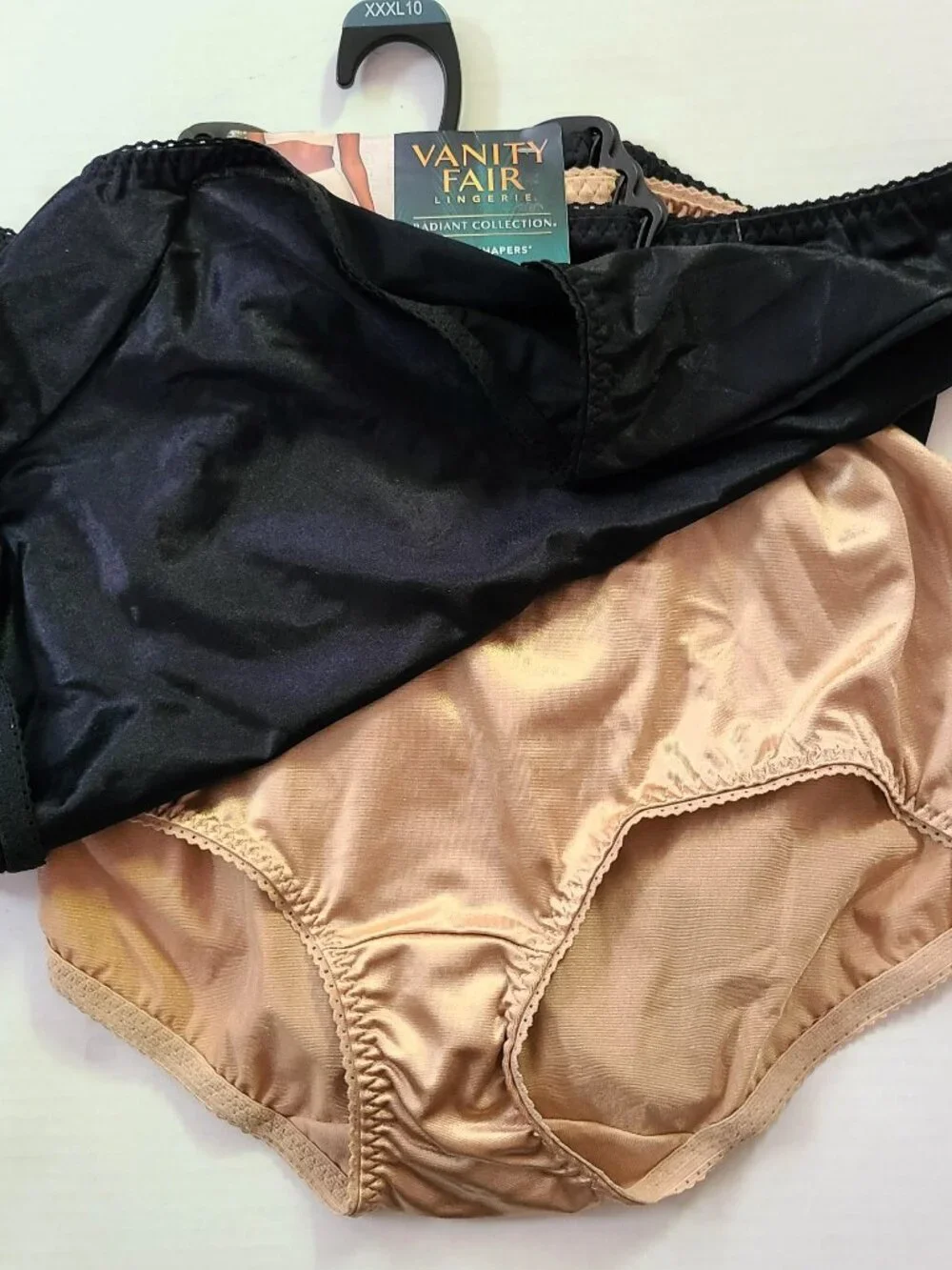 Vanity Fair Lingerie 3 Pack Brief Panties Radiant Collection Undershaper XXXL 10 - Picture 3 of 6
